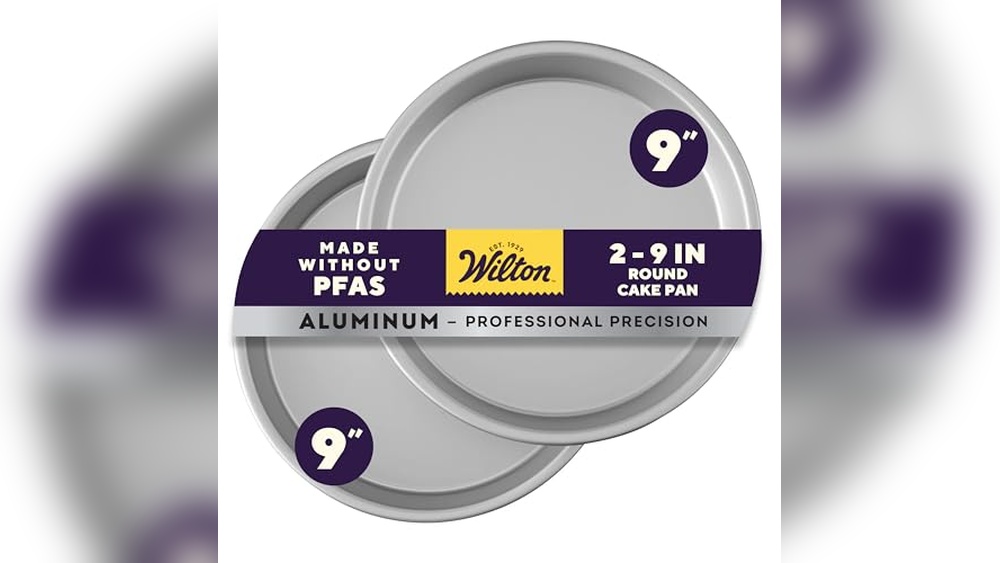 Wilton 2-Piece 9×2 Inch Cake Pan Set Review: Even Heating & Safe