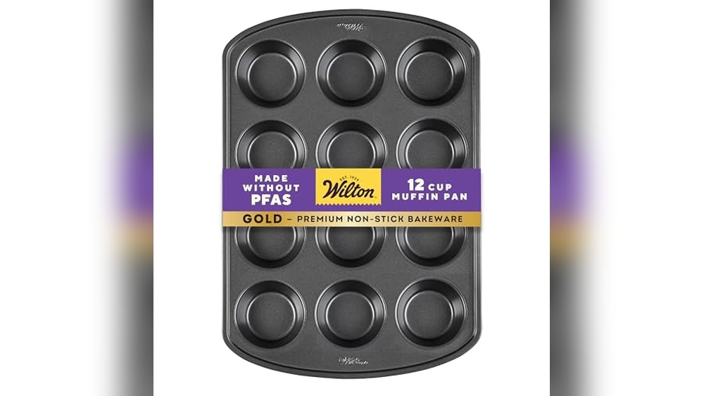Wilton Gold Non-Stick 12-Cup Muffin Pan Review in 2026