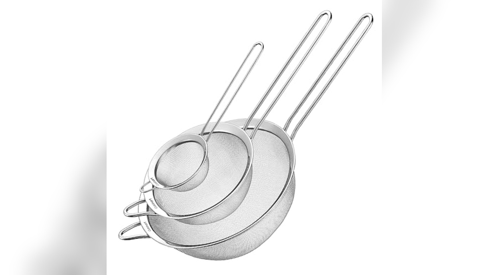 7 Best Dishwasher-Safe Strainers That Won’T Trap Food Residue