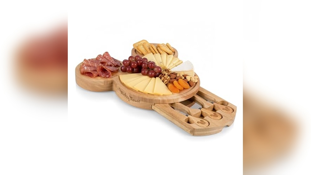PICNIC TIME Disney Mickey Mouse Cheese Board Set