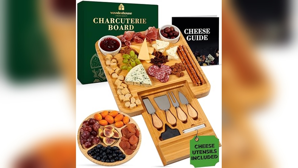 WOODENHOUSE Bamboo Charcuterie Board : Rustic & Complete Set