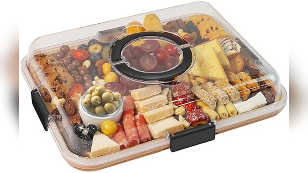 Renmxj Charcuterie Board Review: Portable & Perfect Gift Idea