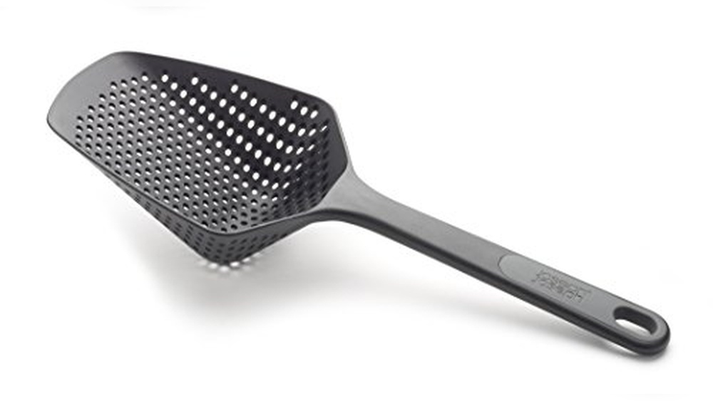 Best Multi-Use “Scoop” Strainers for One-Pot Meals