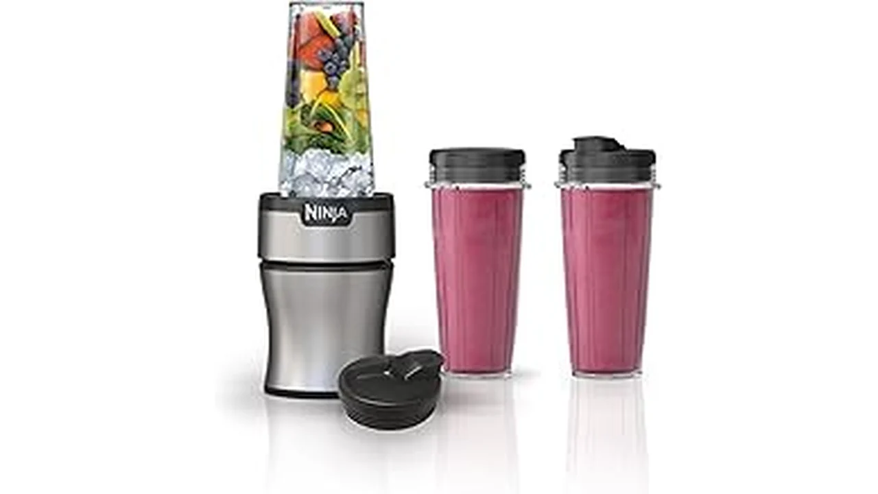 Best High-Watt Smoothie Maker For Kale, Spinach & Frozen Berries Without Chunks