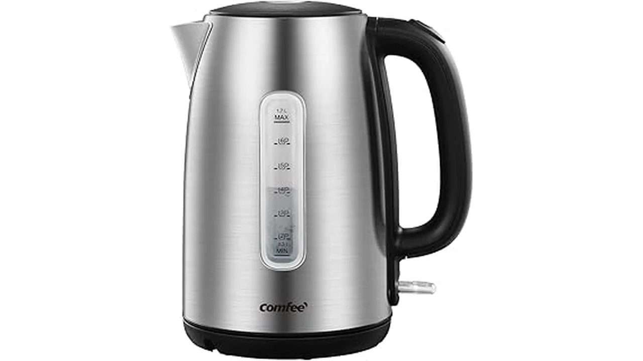 Best Fast-Boiling Electric Kettle Under $50 For Daily Use